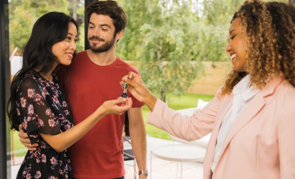 Mujeres emprendedoras en el sector inmobiliario